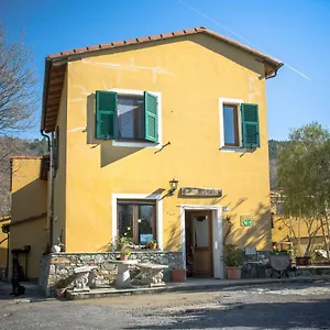 Alloggio per agriturismo A Cà Vegia, Calice Ligure